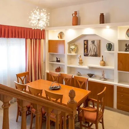 Livemalaga Terrace & Grand House Holiday home